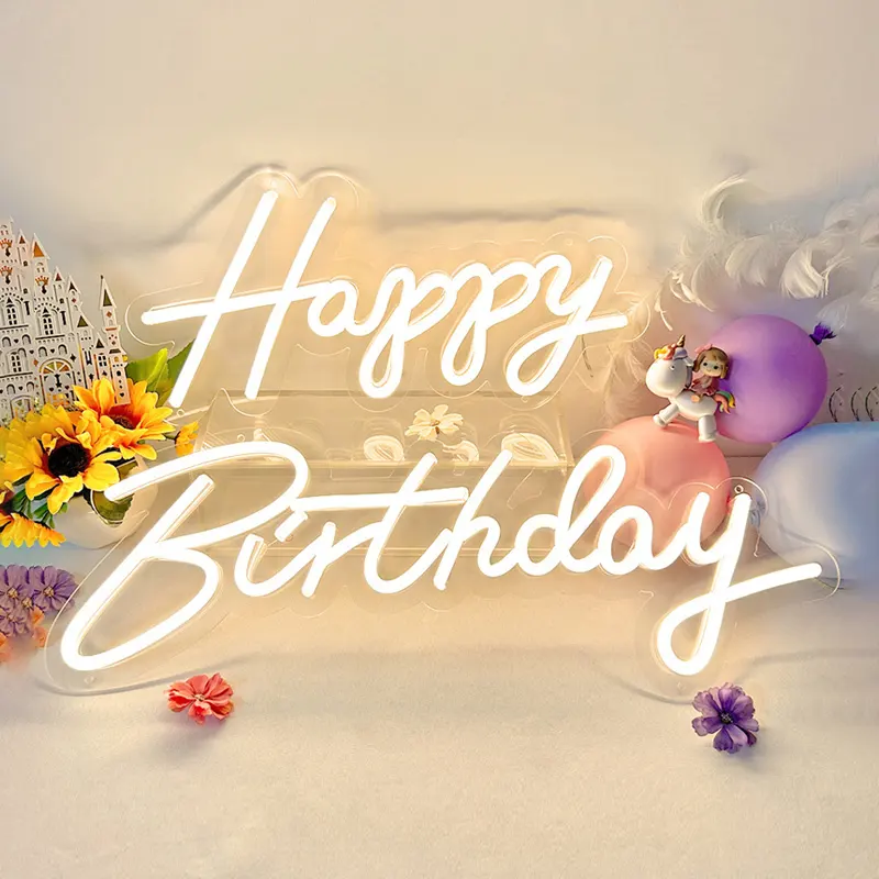 Doğum Günü Pastası Neon Tabelasıyla Parlayın! 1